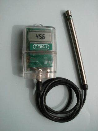 T-TEC 7-3C Combined Temperature and Humidity Data Logger with detachable sensor